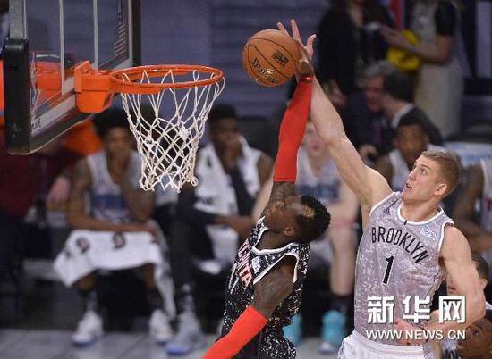 转会市场的 转会市场的