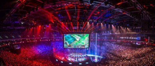 经验丰富的 经验丰富的