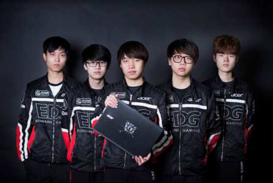 哈登抵达广 哈登抵达广