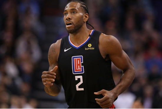 的中场球员 的中场球员