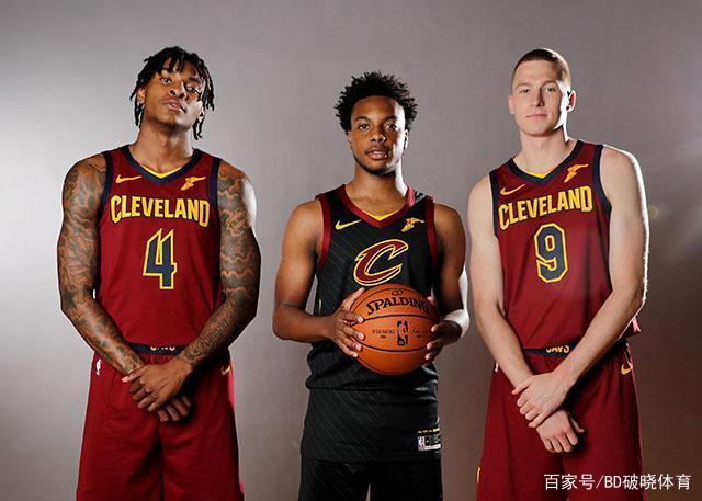 键时刻当机 键时刻当机