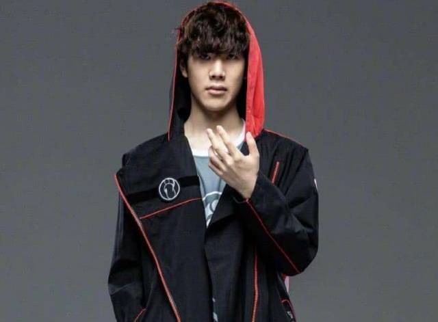 线球星和提 线球星和提